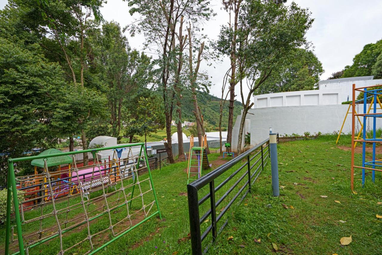 Sterling Kodai Valley Resort 4*