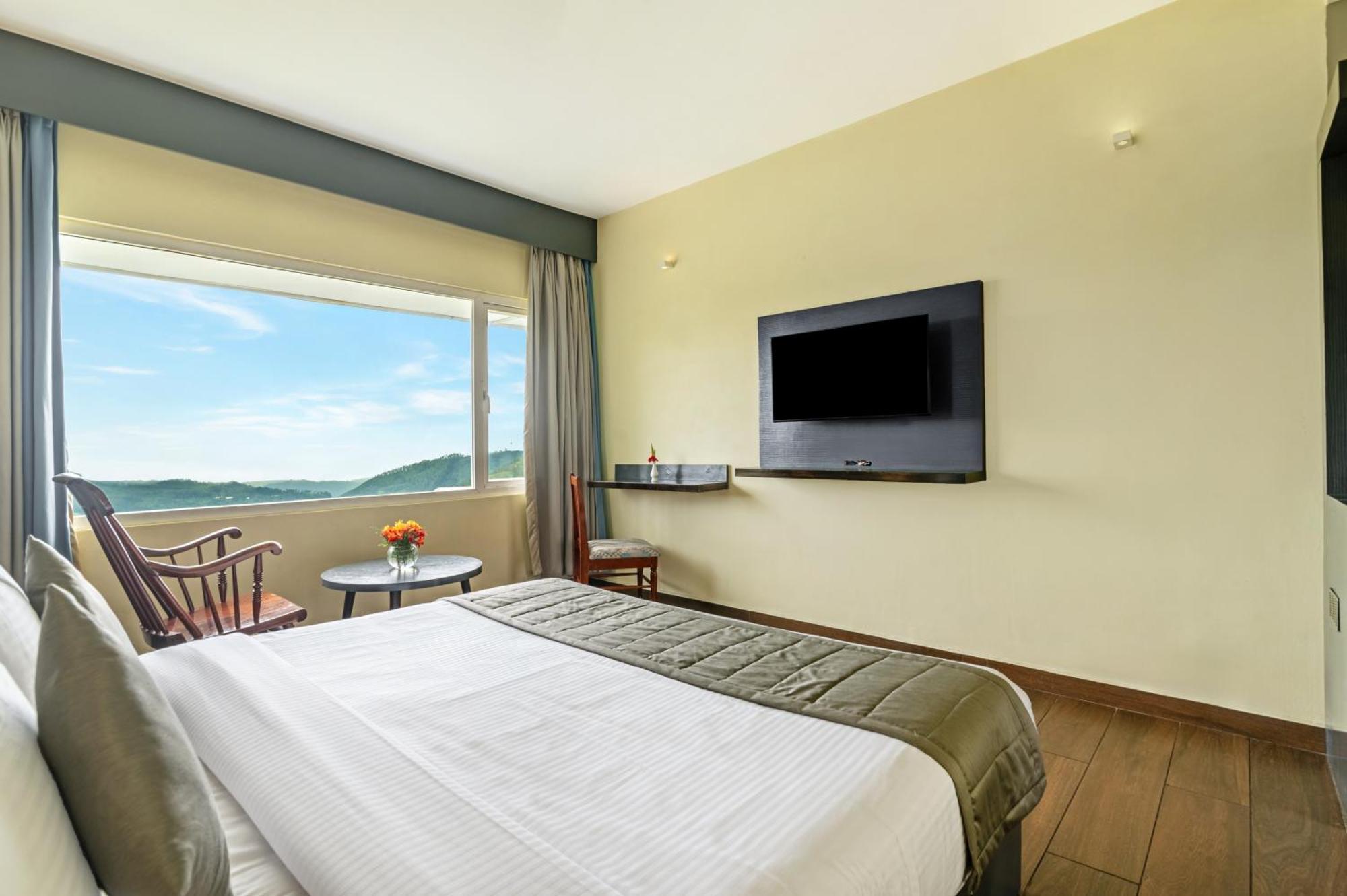 Sterling Kodai Valley Resort 4*